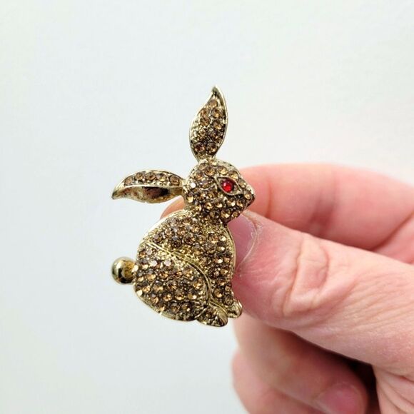 Brand New Gold Tone Rabbit Rhinestone Brooch Pin - Picture 1 of 6